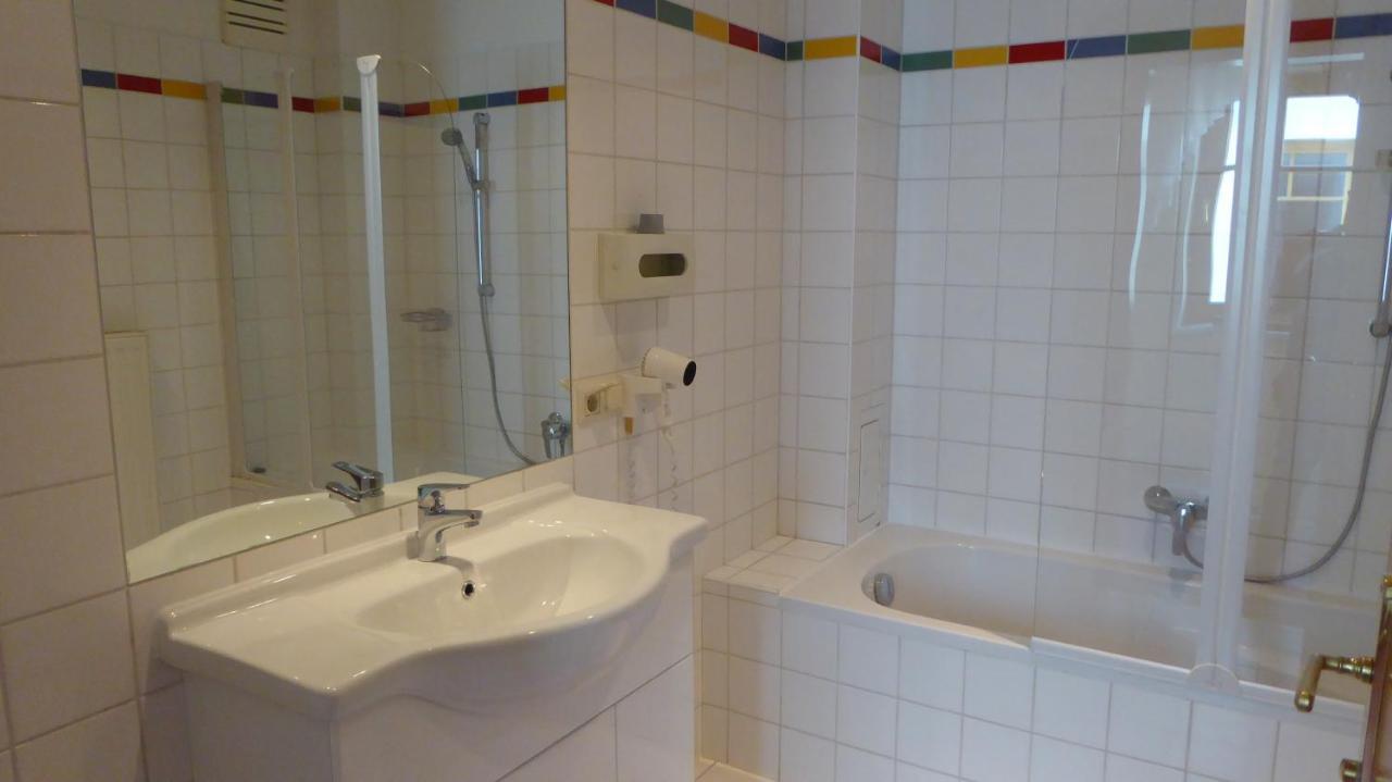 Familien Chalet Mit Direktem Bademantelgang Zur Therme Lutzmannsburg Exteriér fotografie